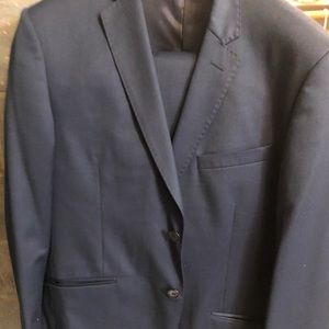 Men’s navy blue suit